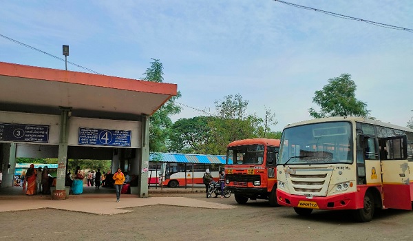 chandur railway bus stand